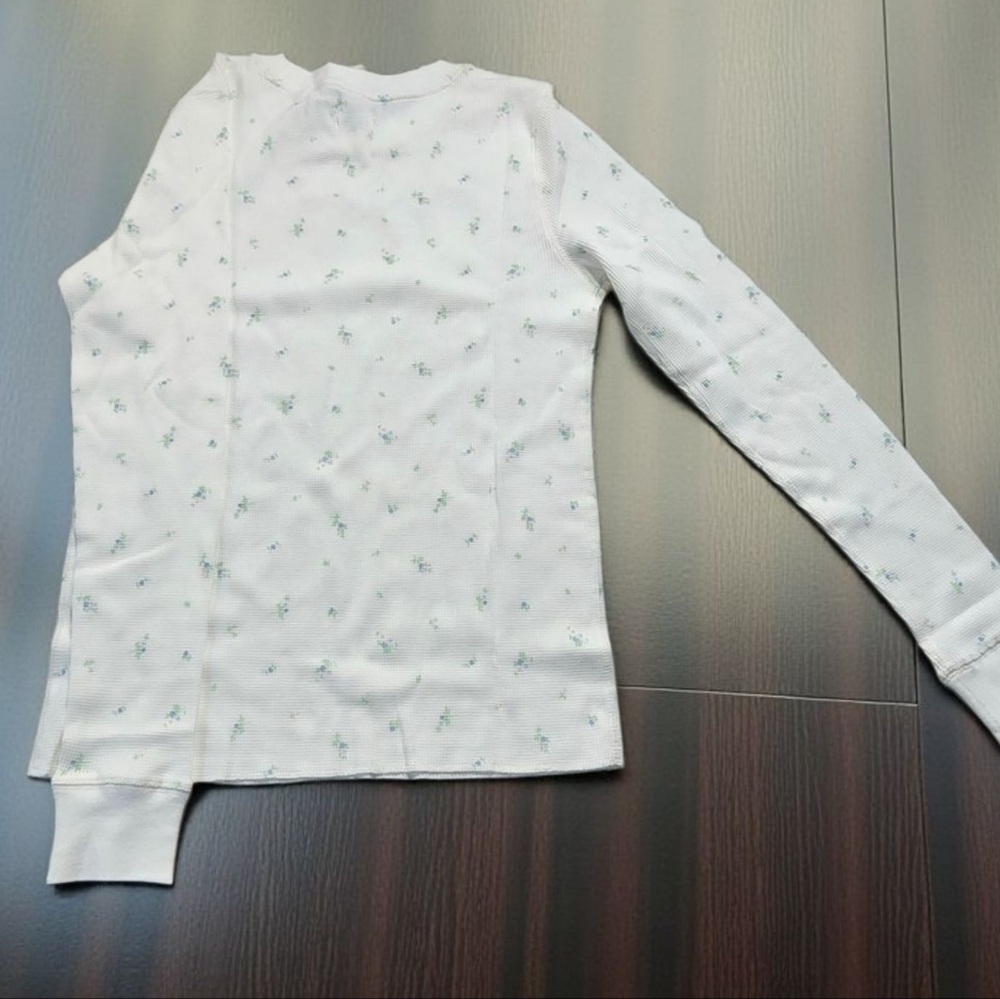 Alpine White Floral Long Sleeve Top - Picture 3 of 4